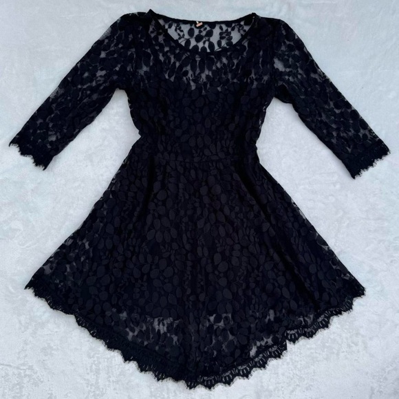 NWOT Free People Black Floral Lace Dress - Picture 5 of 9